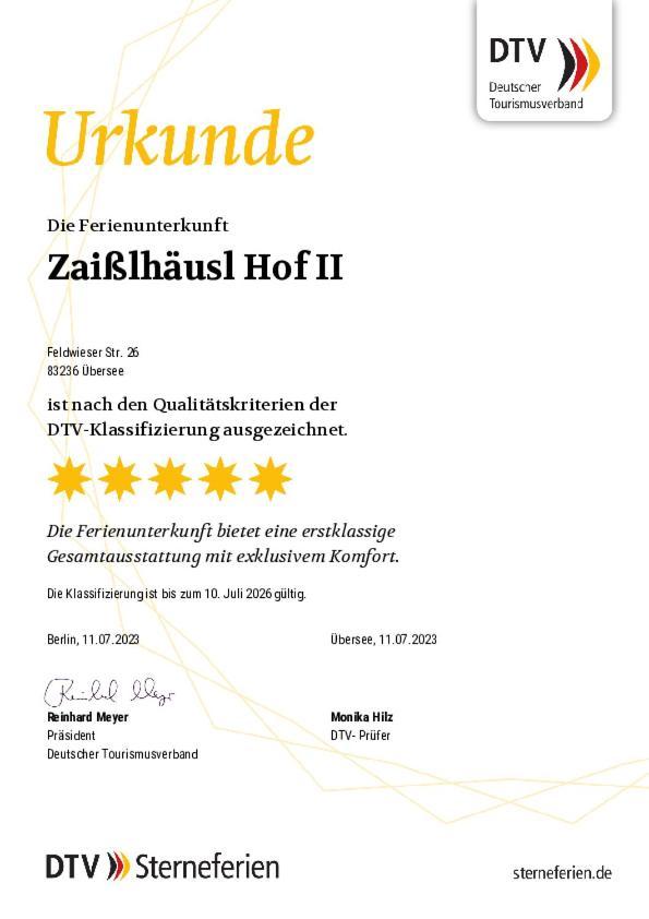 Zaisslhaeusl Hof Ferienwohnungen Ubersee Ruang foto