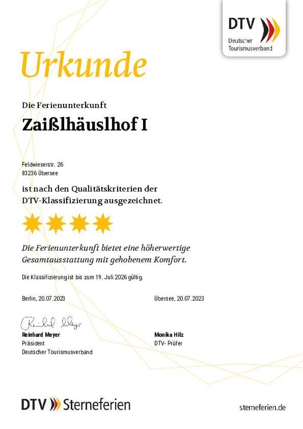 Zaisslhaeusl Hof Ferienwohnungen Ubersee Ruang foto